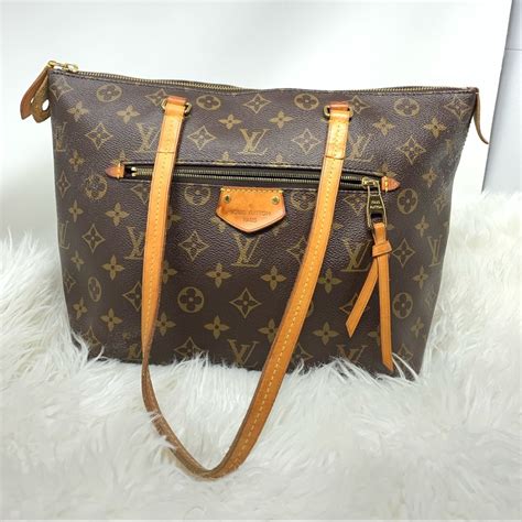 louis vuitton iena pm|louis vuitton lena bag.